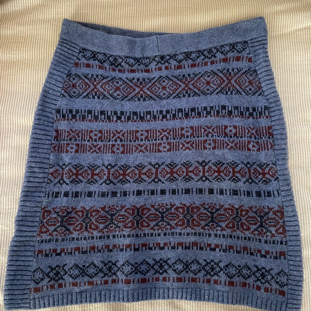 Sherpa wool skirt